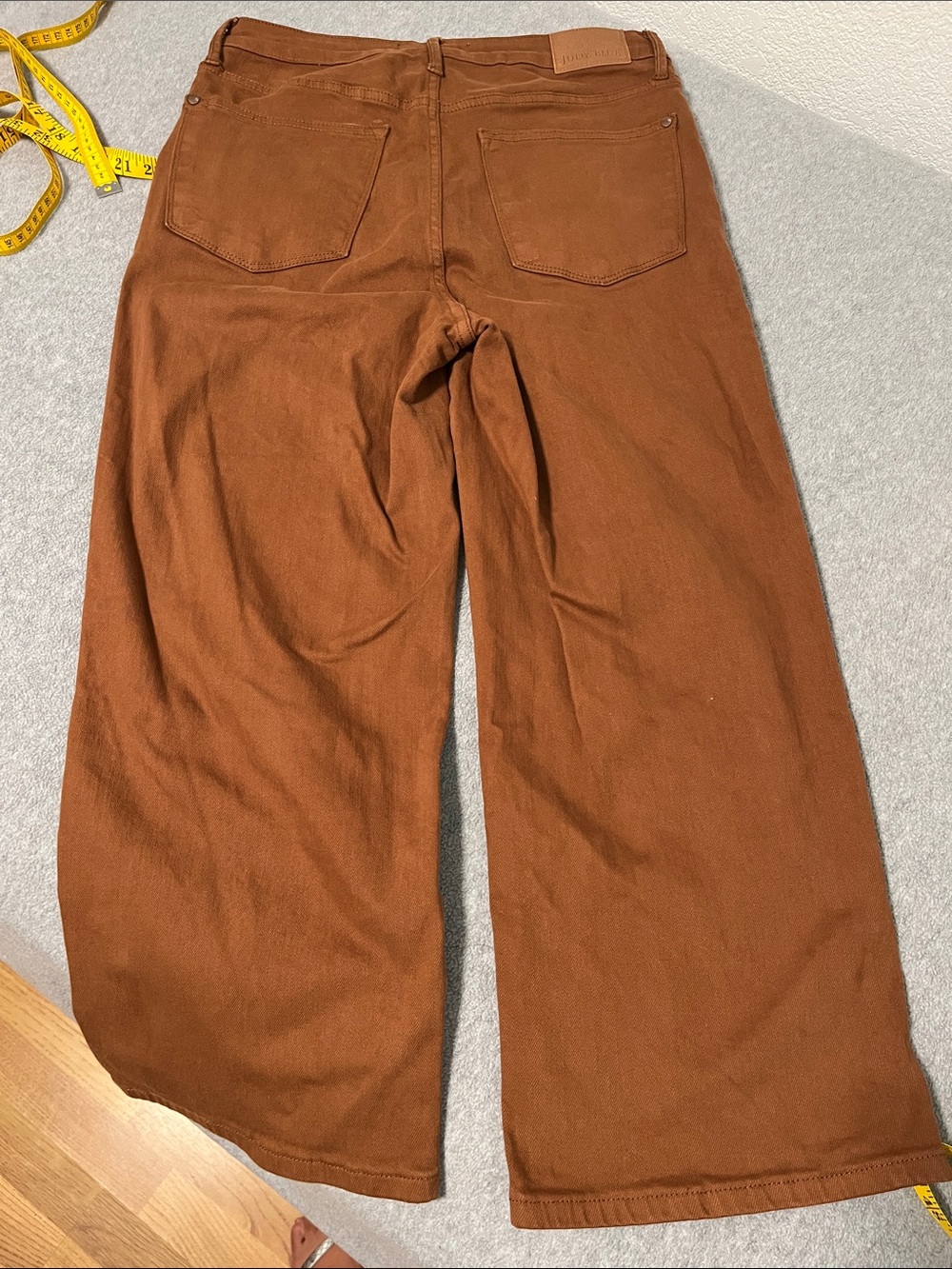Judy Blue Wide Cropped Jeans Size 30 High Rise Brown - Picture 8 of 10